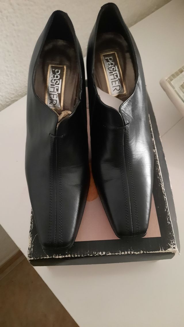 Zapatos mujer para vestir de cuero