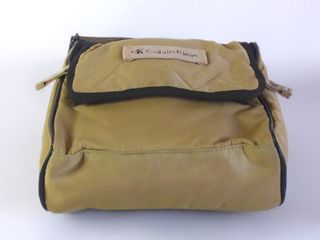 Bolso bandolera Calvin Klein color camello