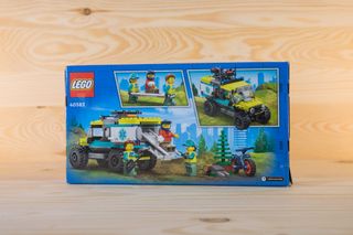 LEGO Ambulance (40582) + Sandwich Shop (40578)