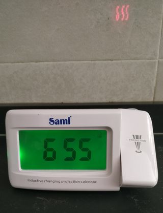 Despertador/Proyector SAMI