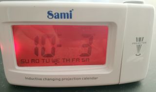 Despertador/Proyector SAMI