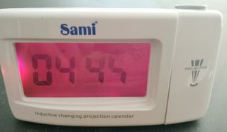 Despertador/Proyector SAMI