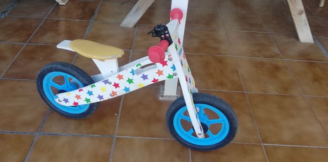 bici sin pedales de madera