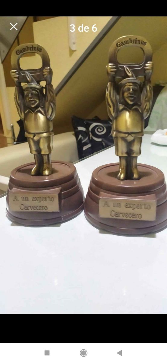 Coppia di apribottiglie. Cruz. Campo Gambrinus