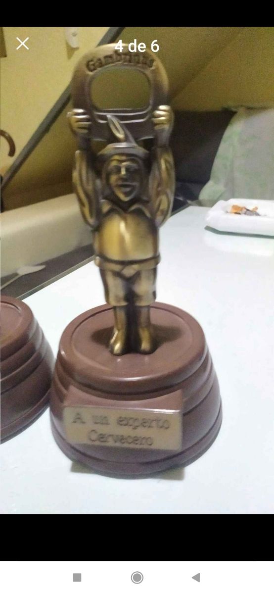 Coppia di apribottiglie. Cruz. Campo Gambrinus