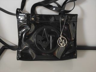 Bolso negro charol Armani Jeans