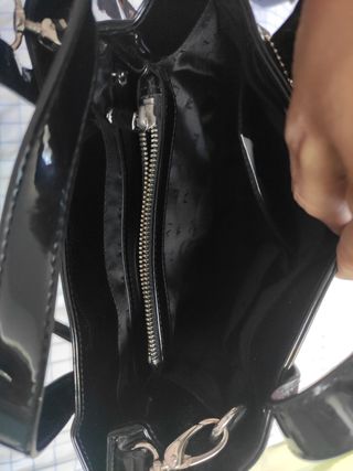 Bolso negro charol Armani Jeans