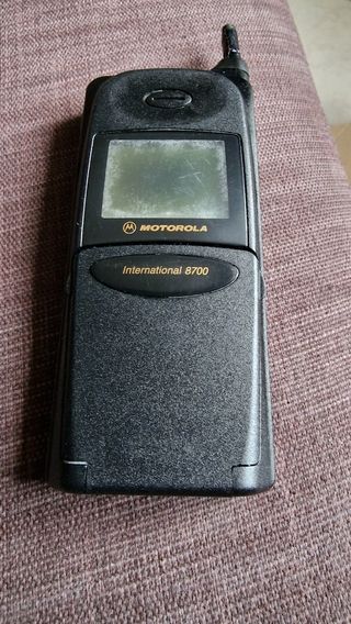 cellulare motorola 8700 international