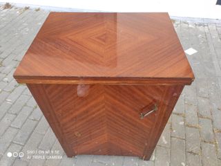 Máquina de coser Sigma antigua modelo 110.