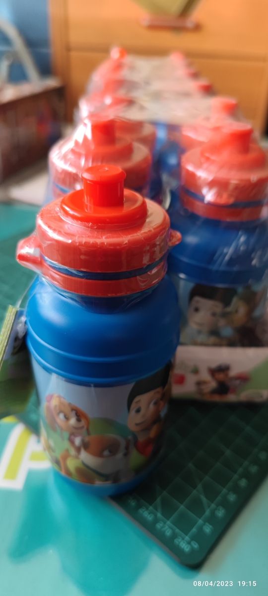 12 botellas sport patrulla canina