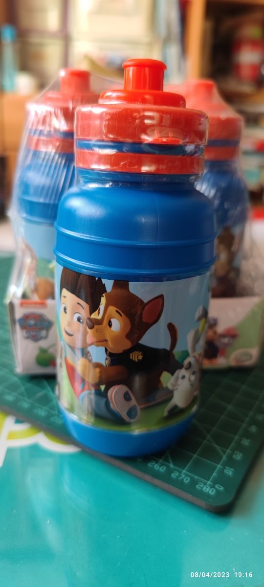 12 botellas sport patrulla canina