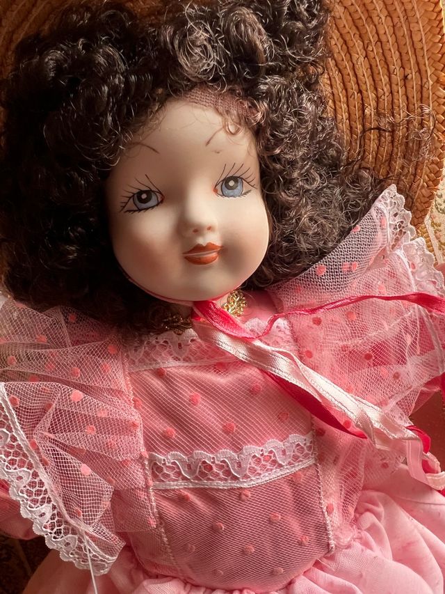 Bambola biscuit nuova con etichetta