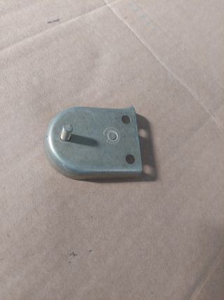 BOMBINES Y CERRADURAS RENAULT 4 - RENAULT 5 - R4F6