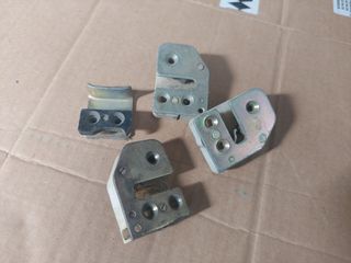 BOMBINES Y CERRADURAS RENAULT 4 - RENAULT 5 - R4F6