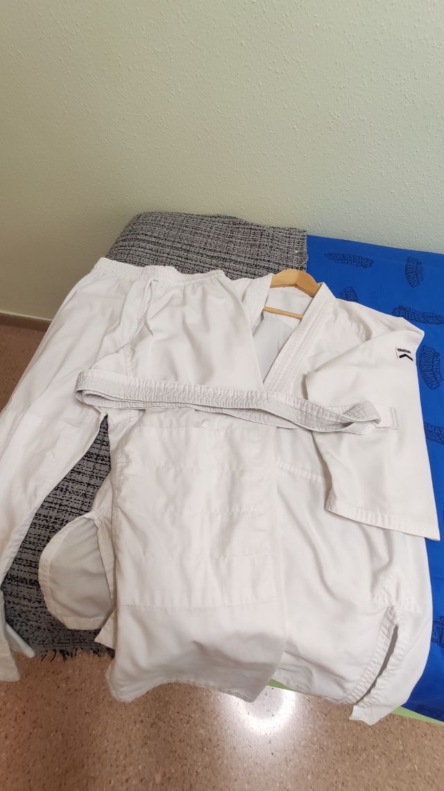 Vendo traje judo infantil