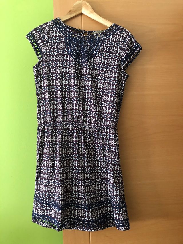 Vestido granate estampado