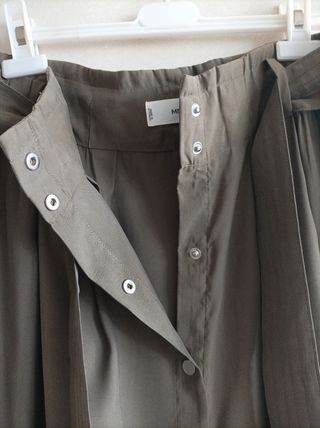 Falda de Mango Nueva