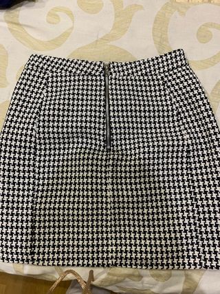 Falda pata de gallo negra