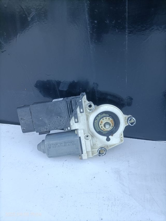 elevalunas derecho golf 4