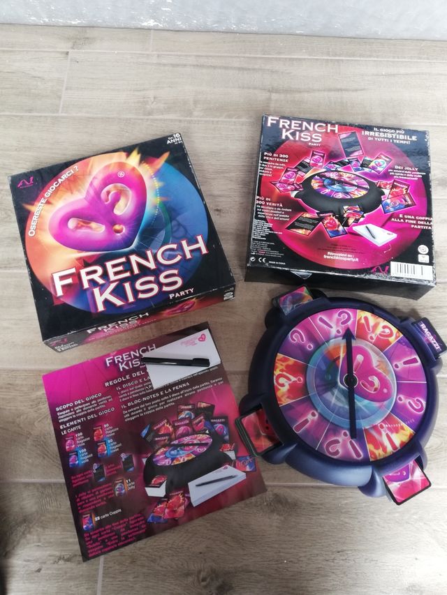 gioco da tavolo french kiss party