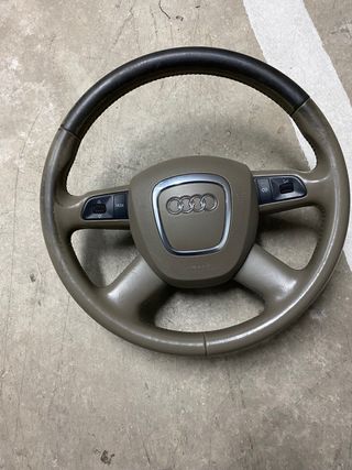 Volante beige audi