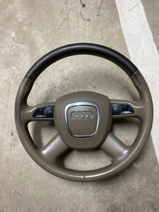 Volante beige audi