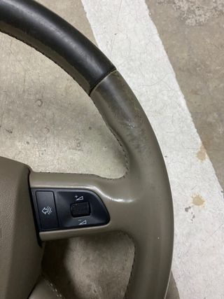 Volante beige audi