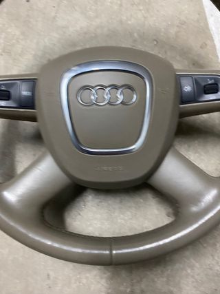 Volante beige audi