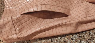 Falda efecto piel cocodrilo 38