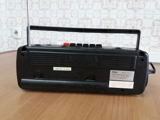 Radio cassett Stereo recorder.- marca Tensai, tamb