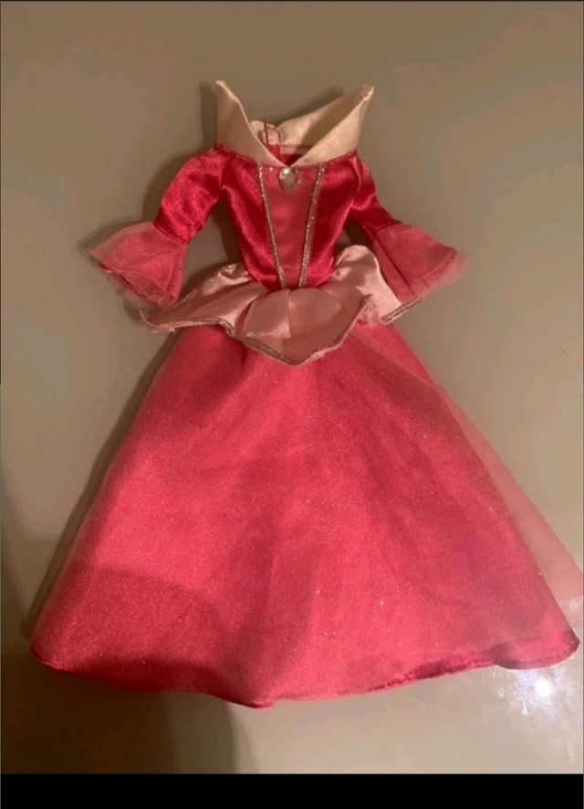 Lote de vestidos originales de Barbie