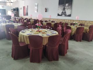 Sillas mesas castillos hinchables