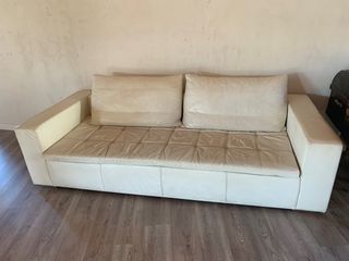 Sofá Piel + Poof Piel Blanco Mezzo BOConcept