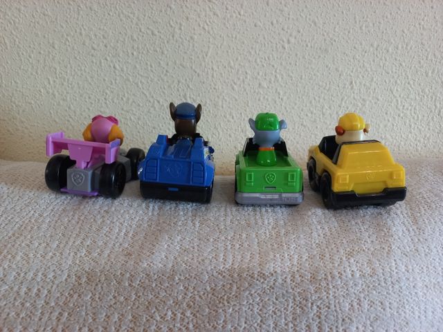 4 COCHES PATRULLA CANINA