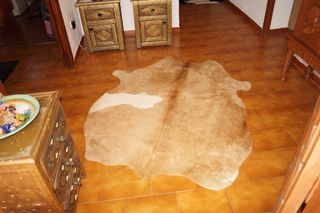 Alfombra piel de vaca 170 cm x 150 cm