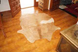 Alfombra piel de vaca 170 cm x 150 cm