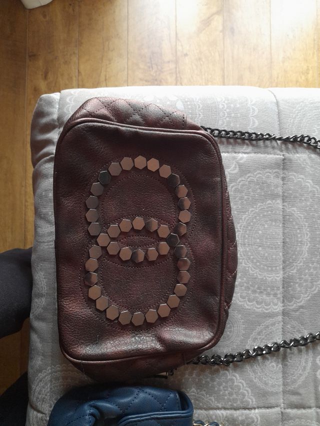 bolsos azul y marron