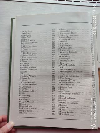 Libro Records de la Naturaleza. Tapa dañada