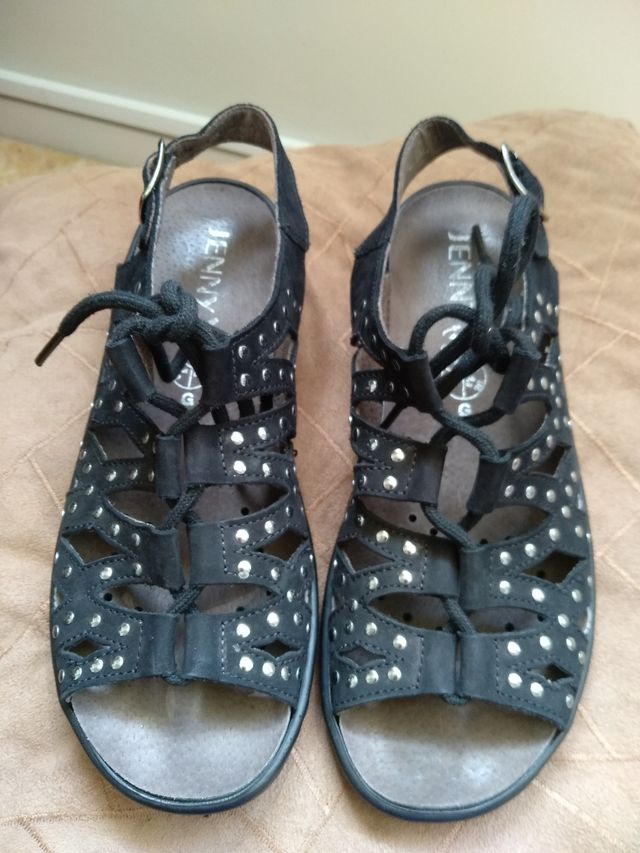 Sandalia de piel Yenny N. 37 o 37,5