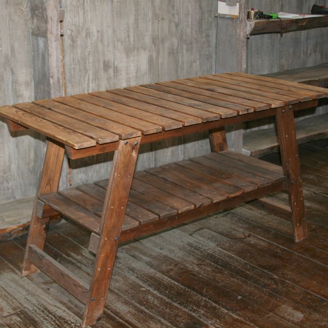 MESA DE MADERA, MESA DE JARDIN.