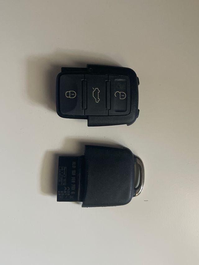 Carcasa llave vw Golf Iv 3 botones