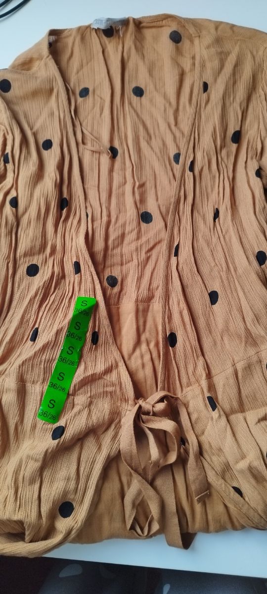 Vestido camisero lunares