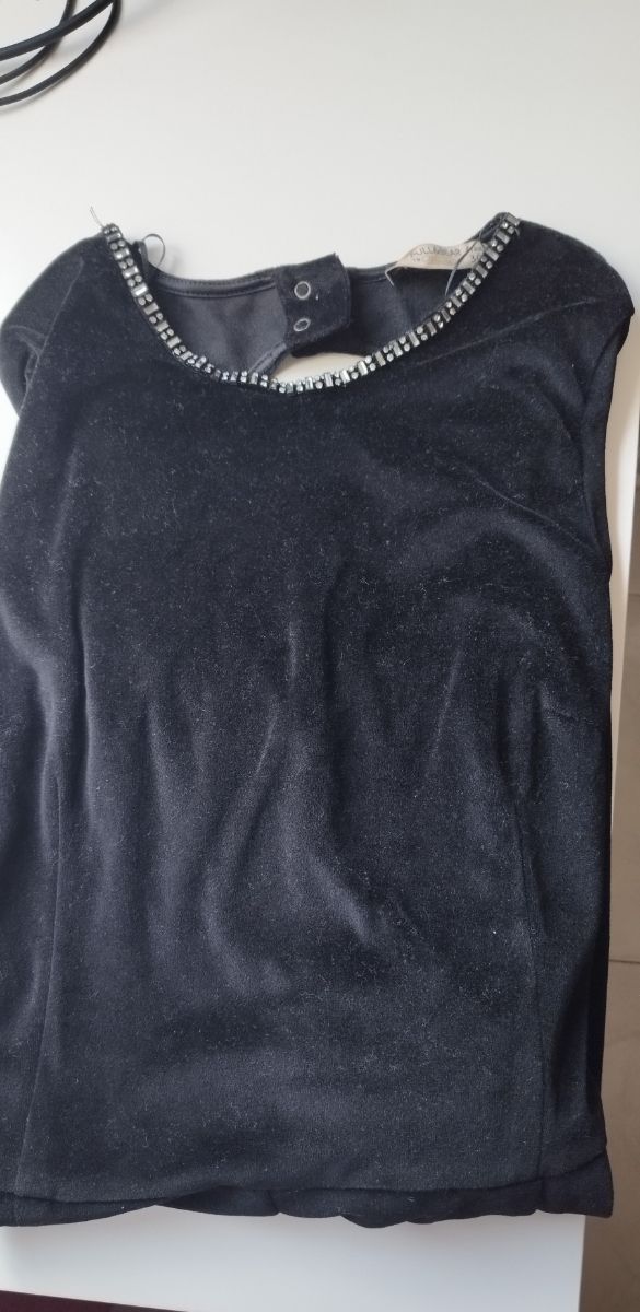 Mono corto negro abalorios