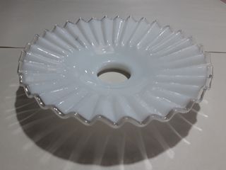 Tulipas varias de cristal muy antiguas y plafón.