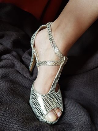 Zapatos NUEVOS