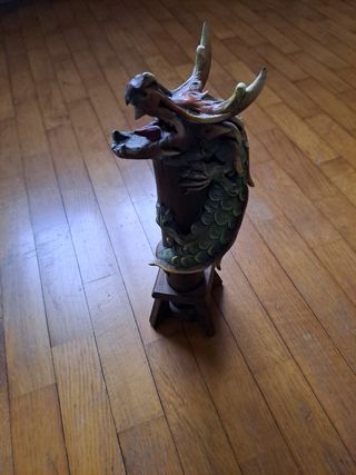 Drago porta/bruciatore di incenso