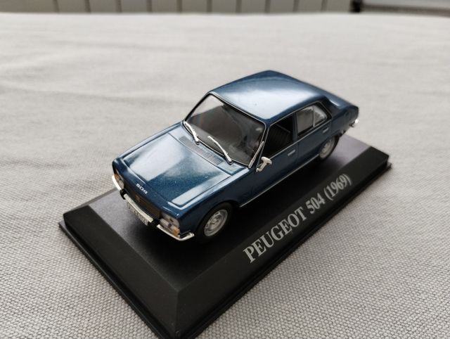 Peugeot 504 1/43 de Ixo