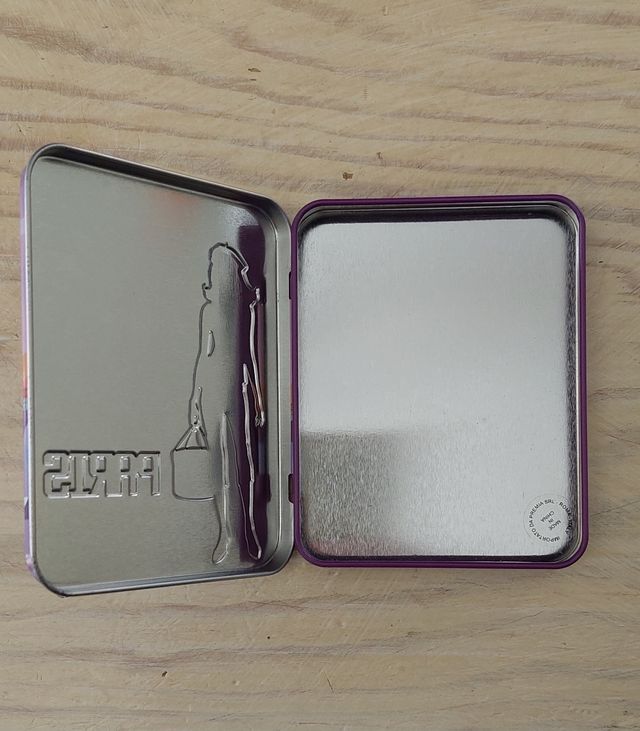 Scatolina in latta Lines