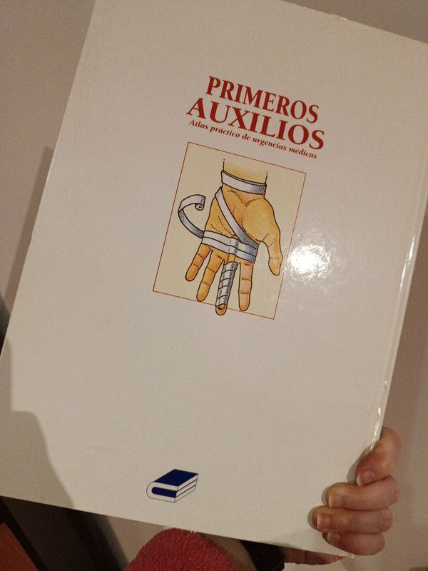OFERTA Libro Primeros Auxilios tomo 1