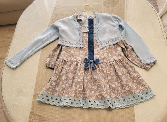 Vestido camel con rebeca marca Miranda talla 10